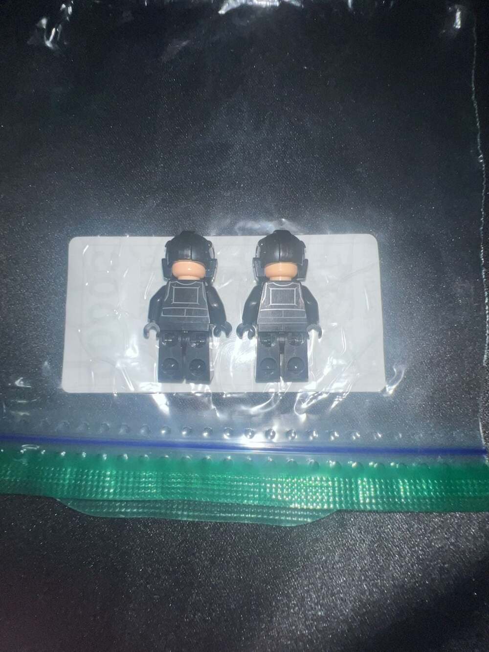 Lot of 2 LEGO Star Wars Imperial TIE Fighter Pilot Minifigures (sw1138) - Picture 4 of 4